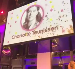 Charlotte Teunissen wint VIVA400-awards Kappe Koppen