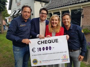 Gooische Rally levert €10.000 op voor onderzoek