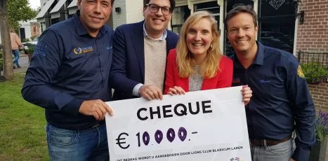 Gooische Rally levert €10.000 op voor onderzoek